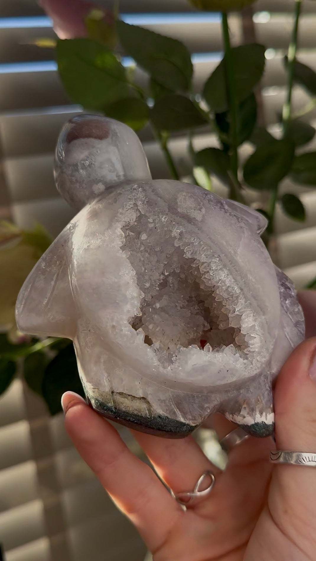 High grade, pink amethyst with Jasper sea turtle carving