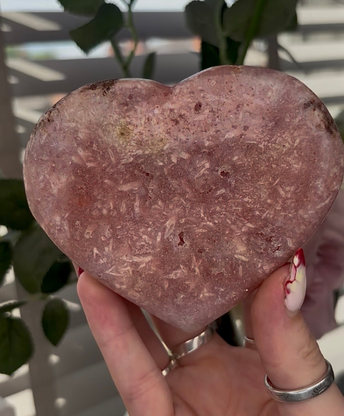 pink amethyst heart - comes with stand 10cm