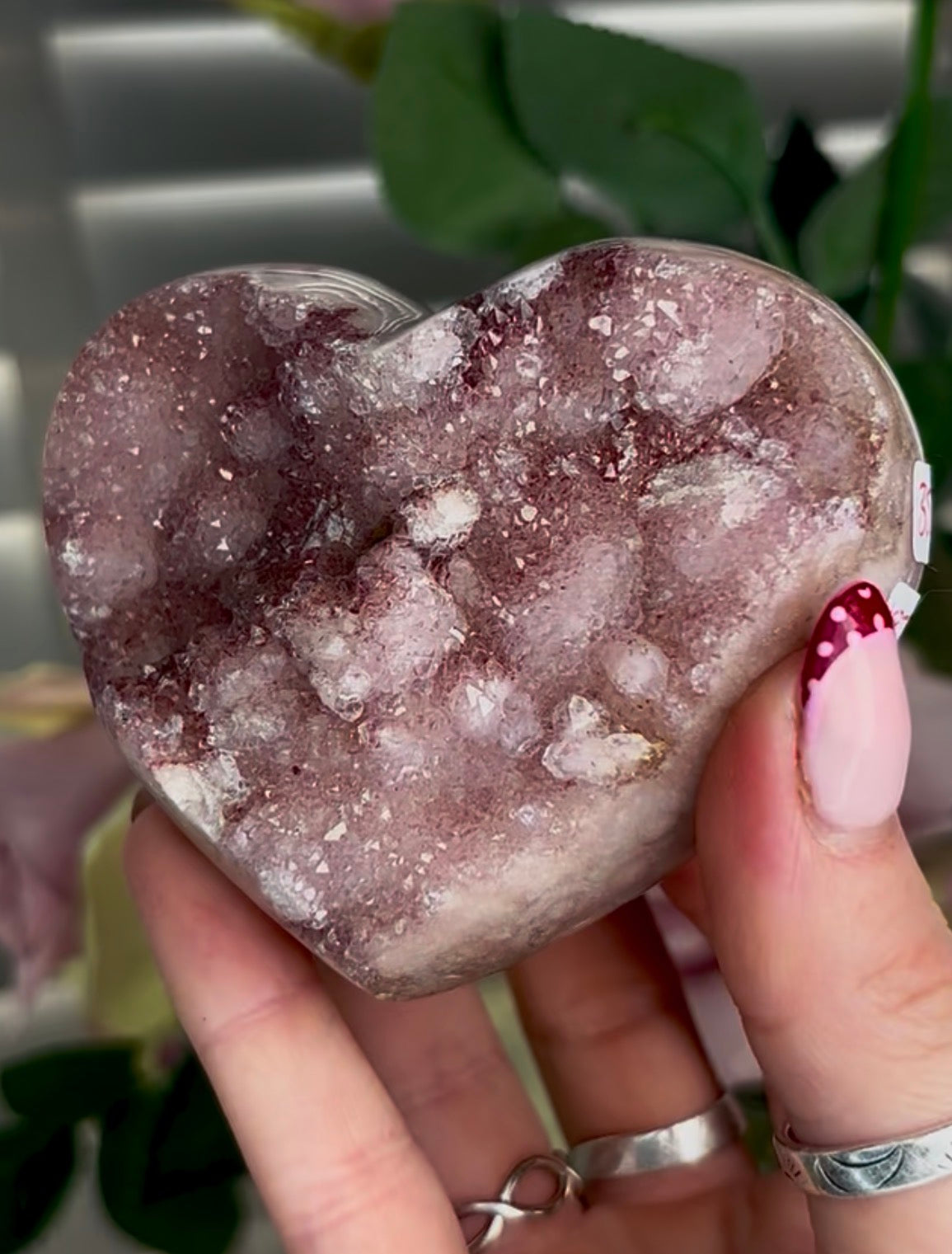 Hq druzy, pink amethyst heart - comes with stand
