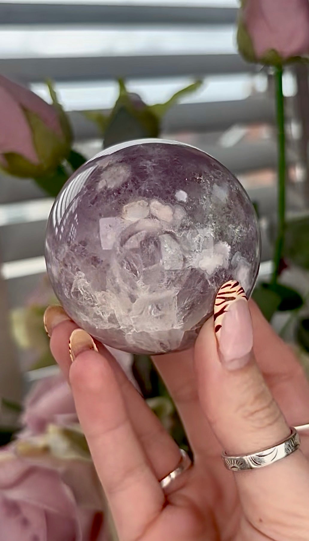High grade, amethyst Flower agate sphere with high clarity quartz
