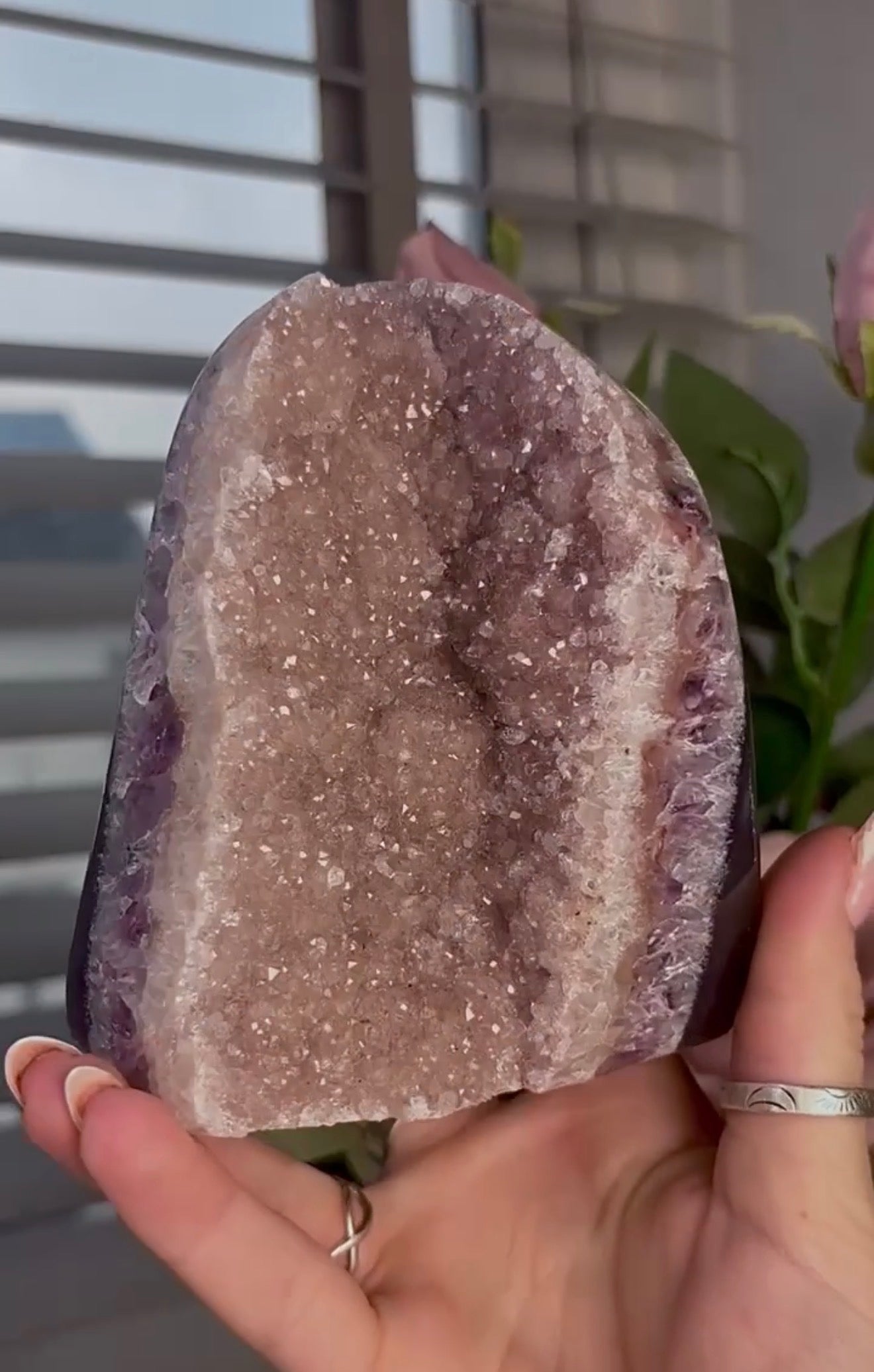 High quality, pink/lilac toned, rainbow amethyst on purple agate, cutbase