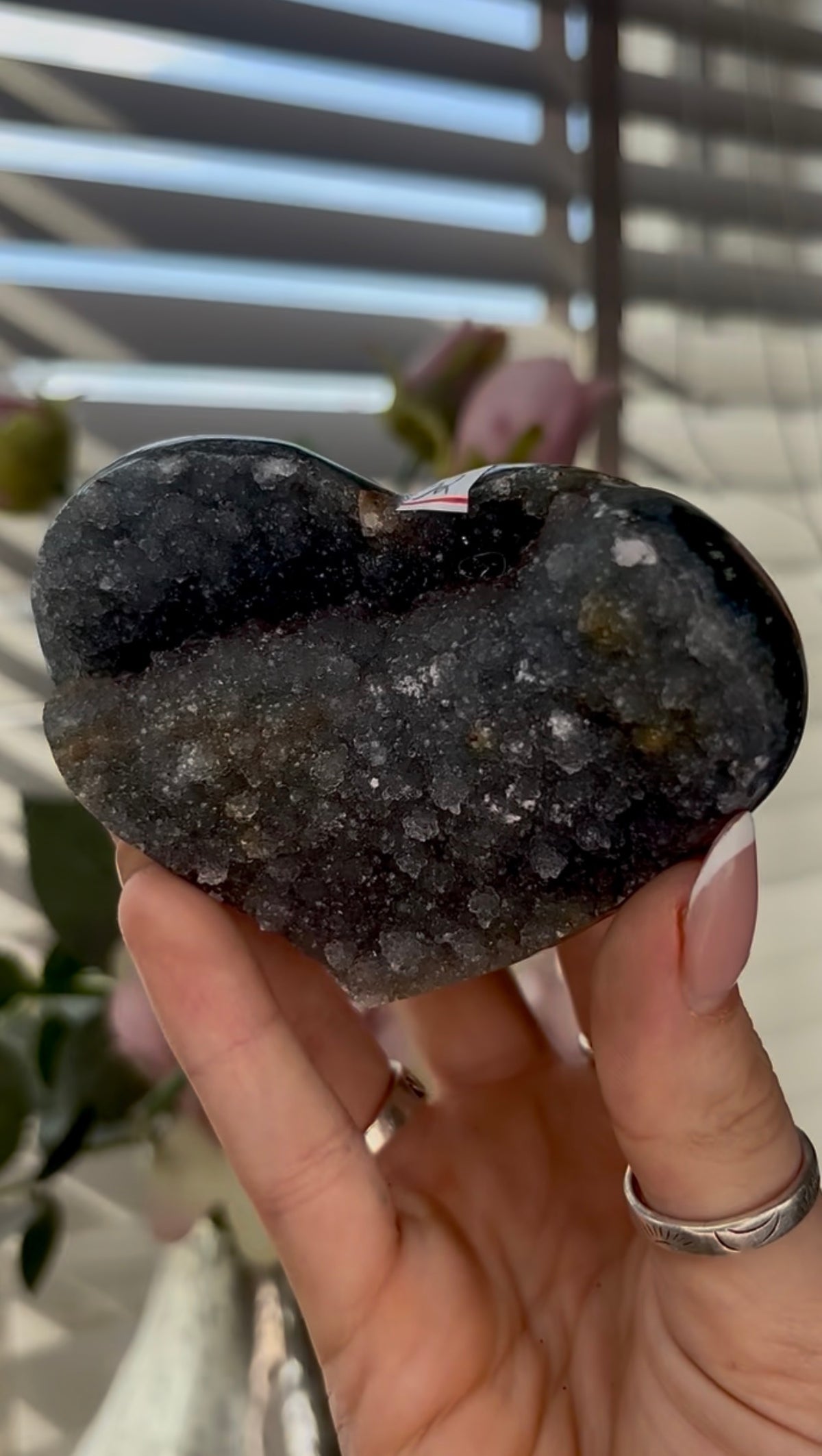 Uruguay amethyst heart - comes with stand