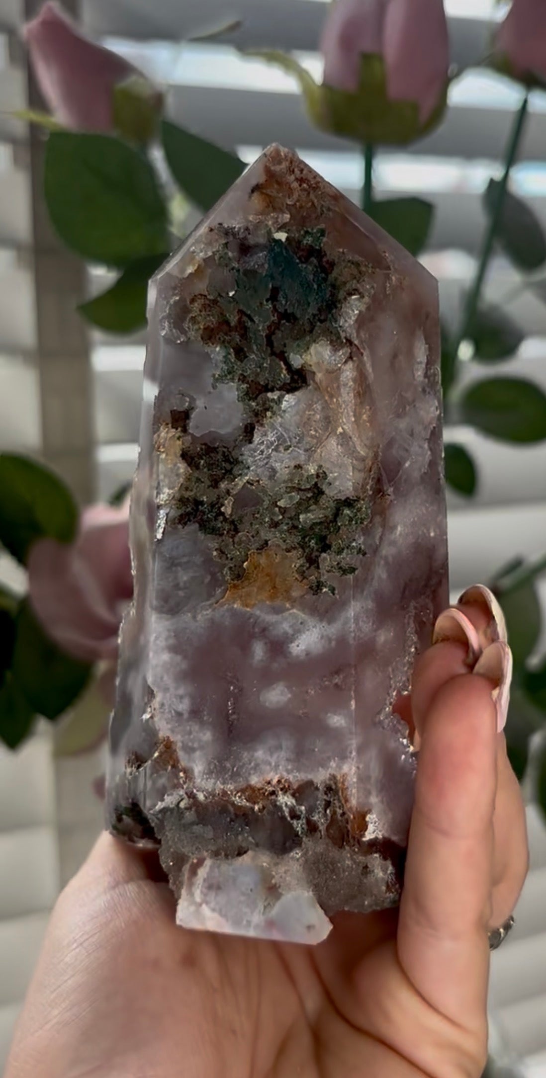 Beautiful, high quality, Pink amethyst tower in lilac tones with sugar druzy