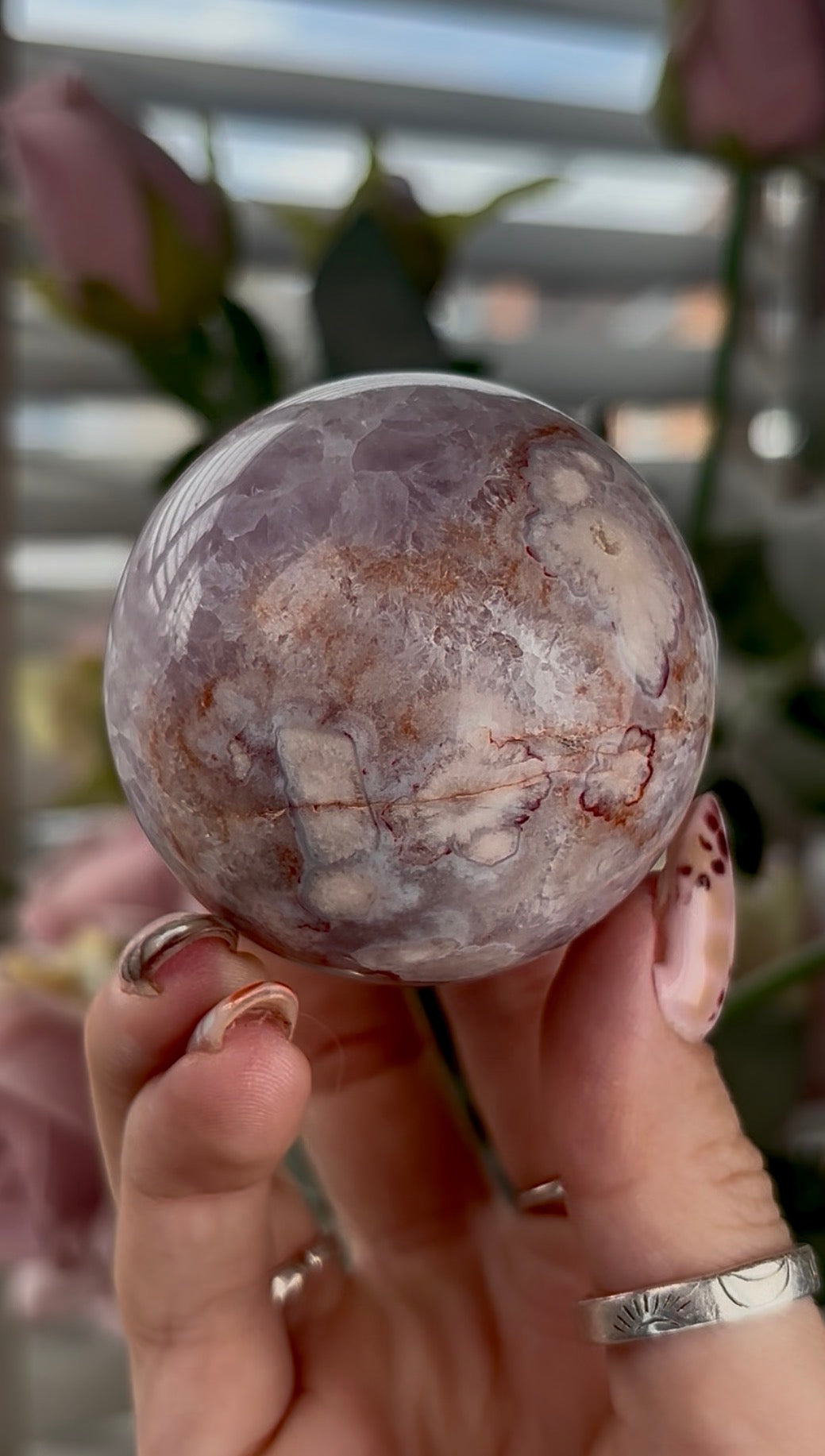 High grade, amethyst Flower agate sphere with high clarity quartz - 5.5cm