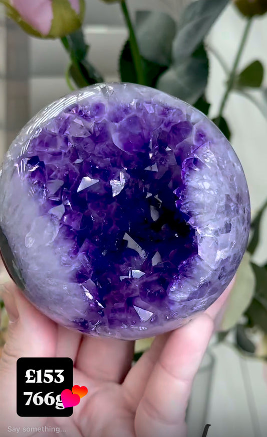 Agate sphere