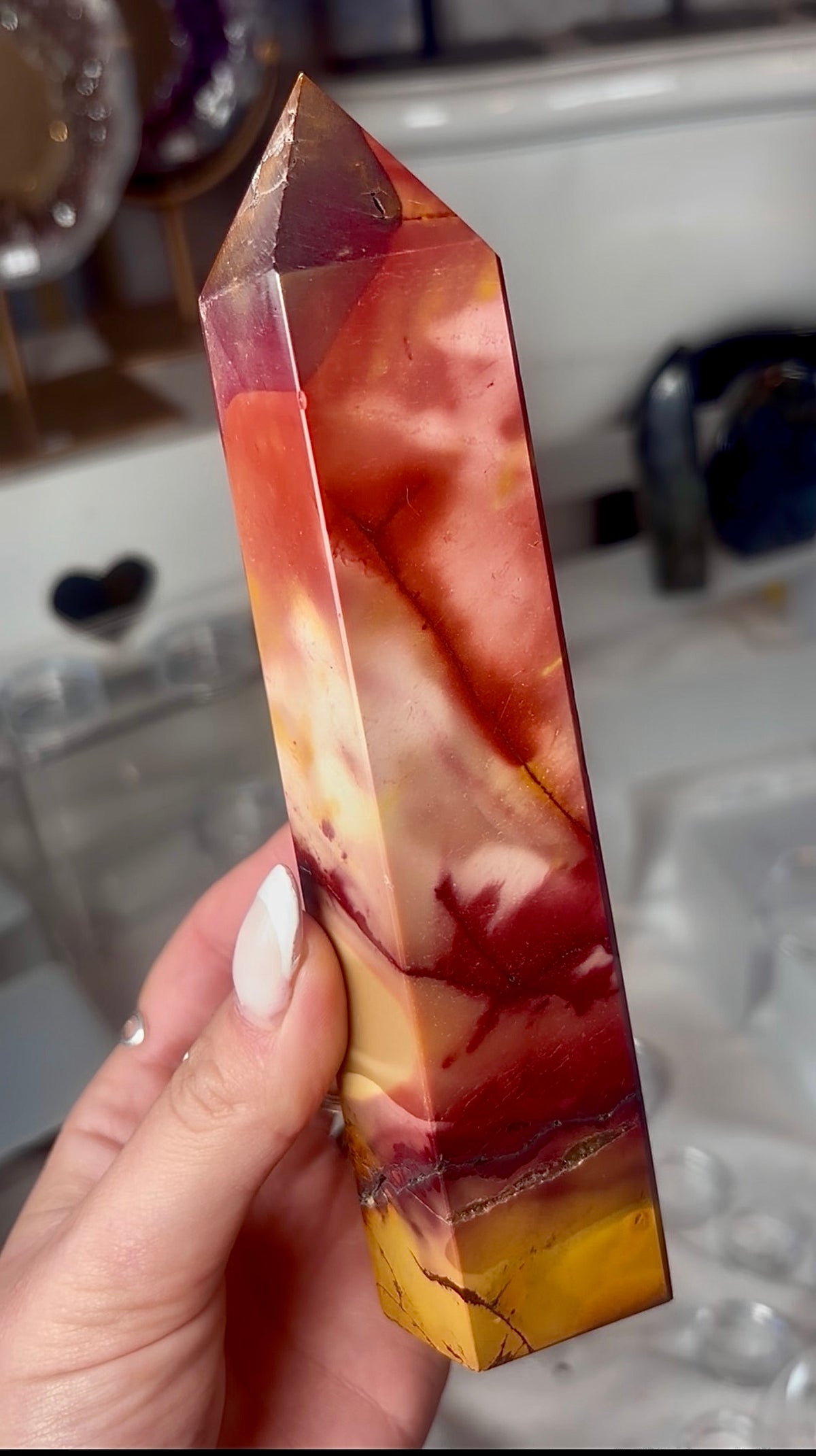 High quality, mookaite jasper tower 17.2cm