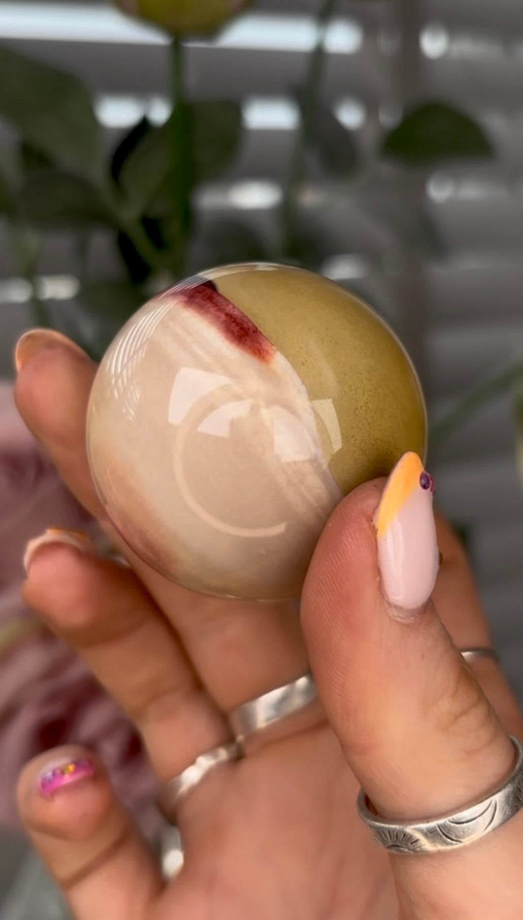 High quality, mookaite jasper sphere 4.5cm
