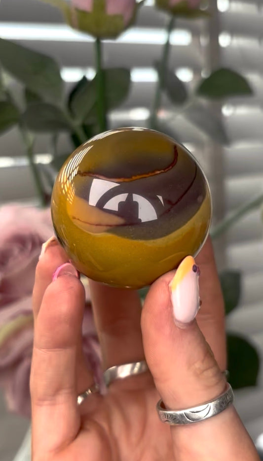 High quality, mookaite jasper sphere 4.7cm