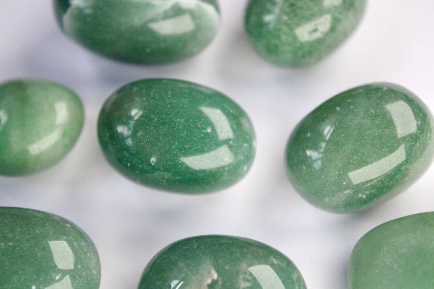 Green aventurine tumble
