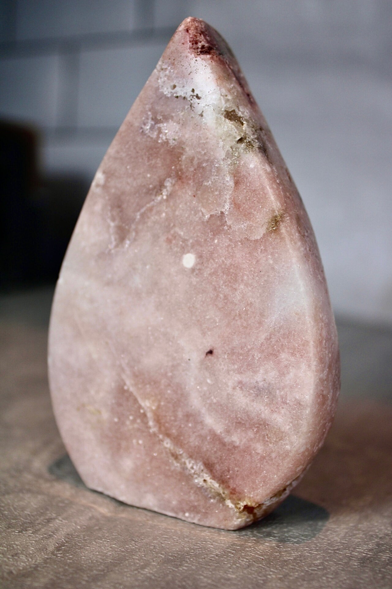 Baby pink amethyst flame from brazil 310g 11.5cm (h) 7.5 (w)