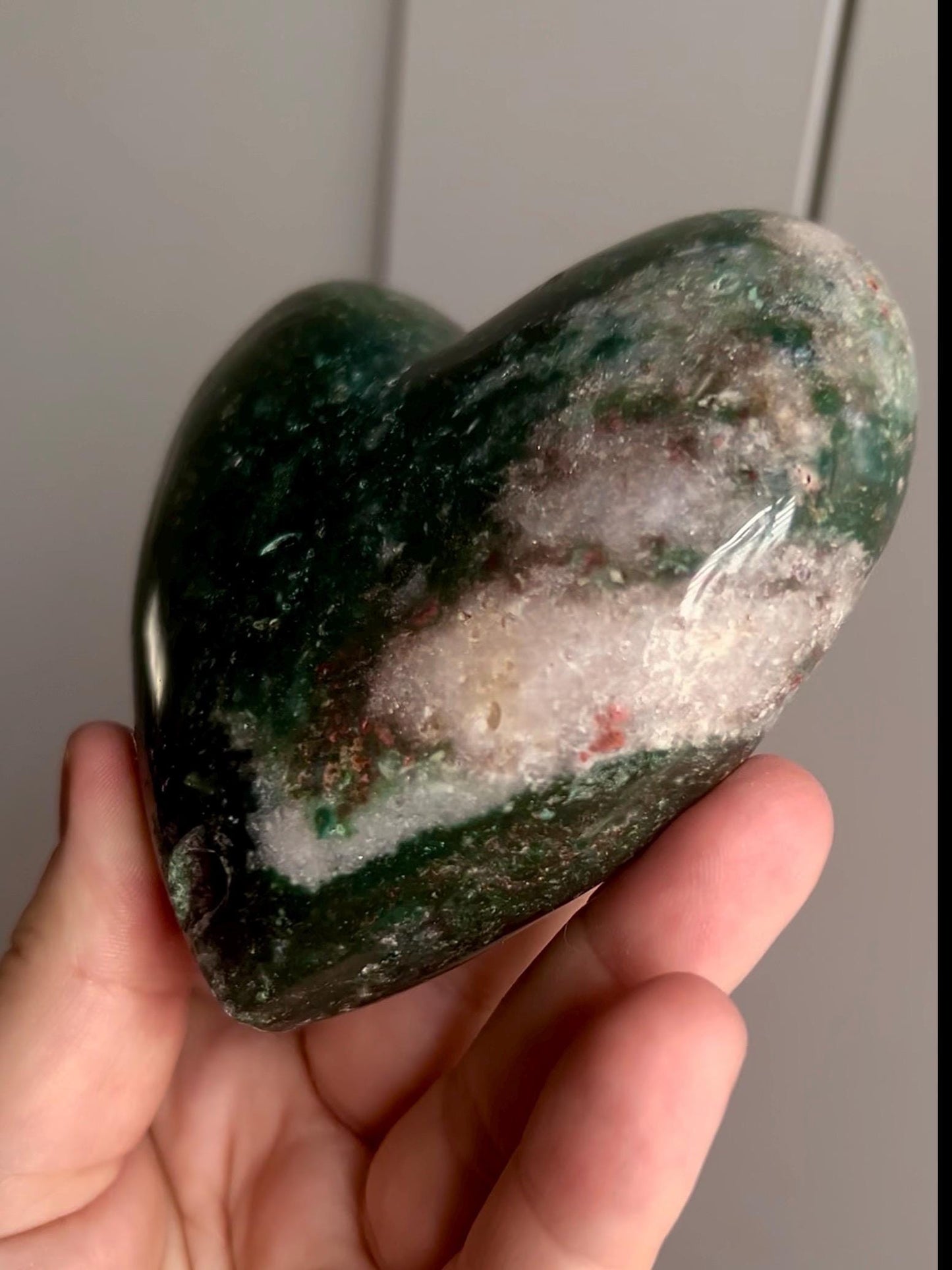 Incredible, unique Green jasper heart with pink amethyst