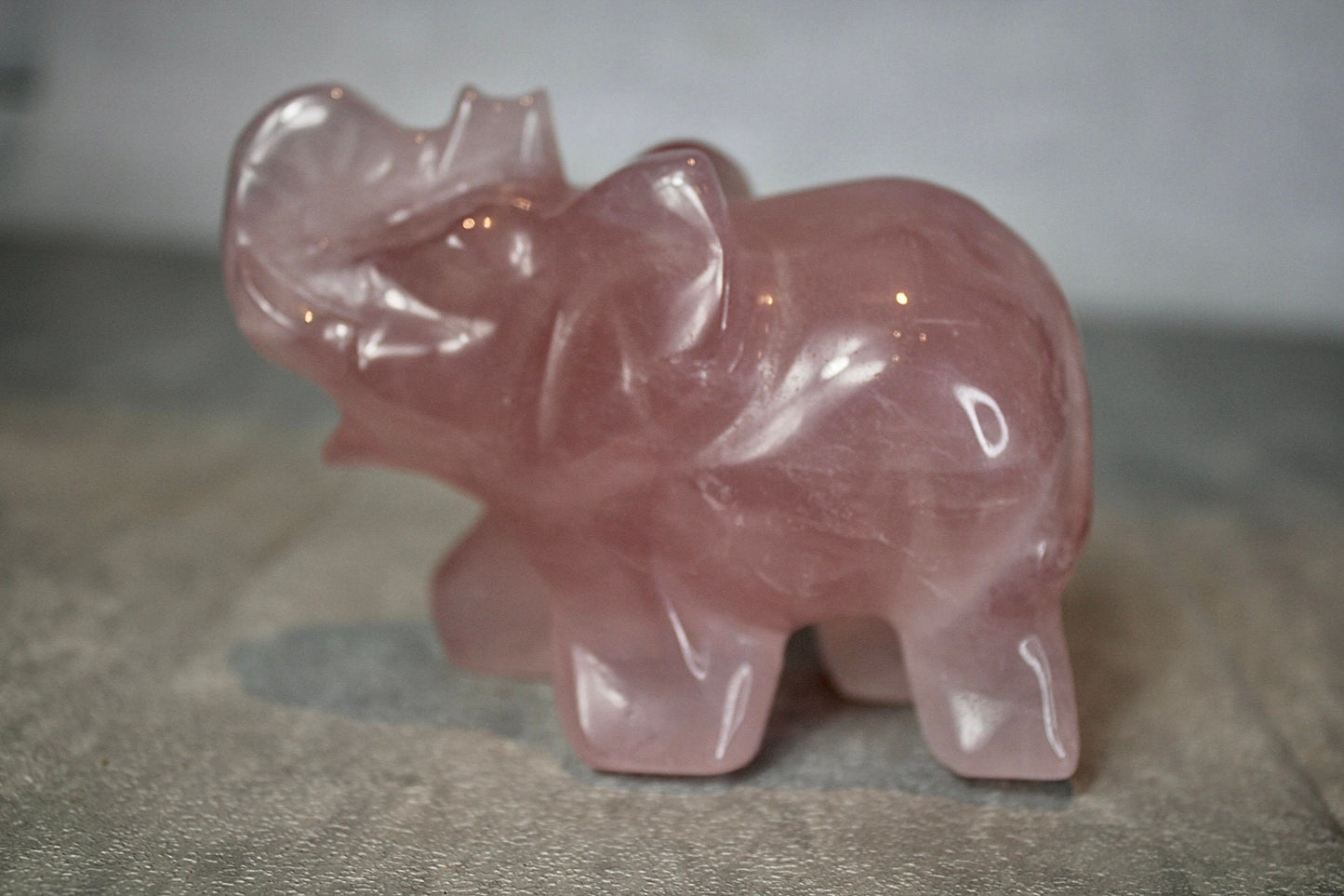 Starlight, rose quartz, elephant, carving 7.5cm (H) 10cm(L)