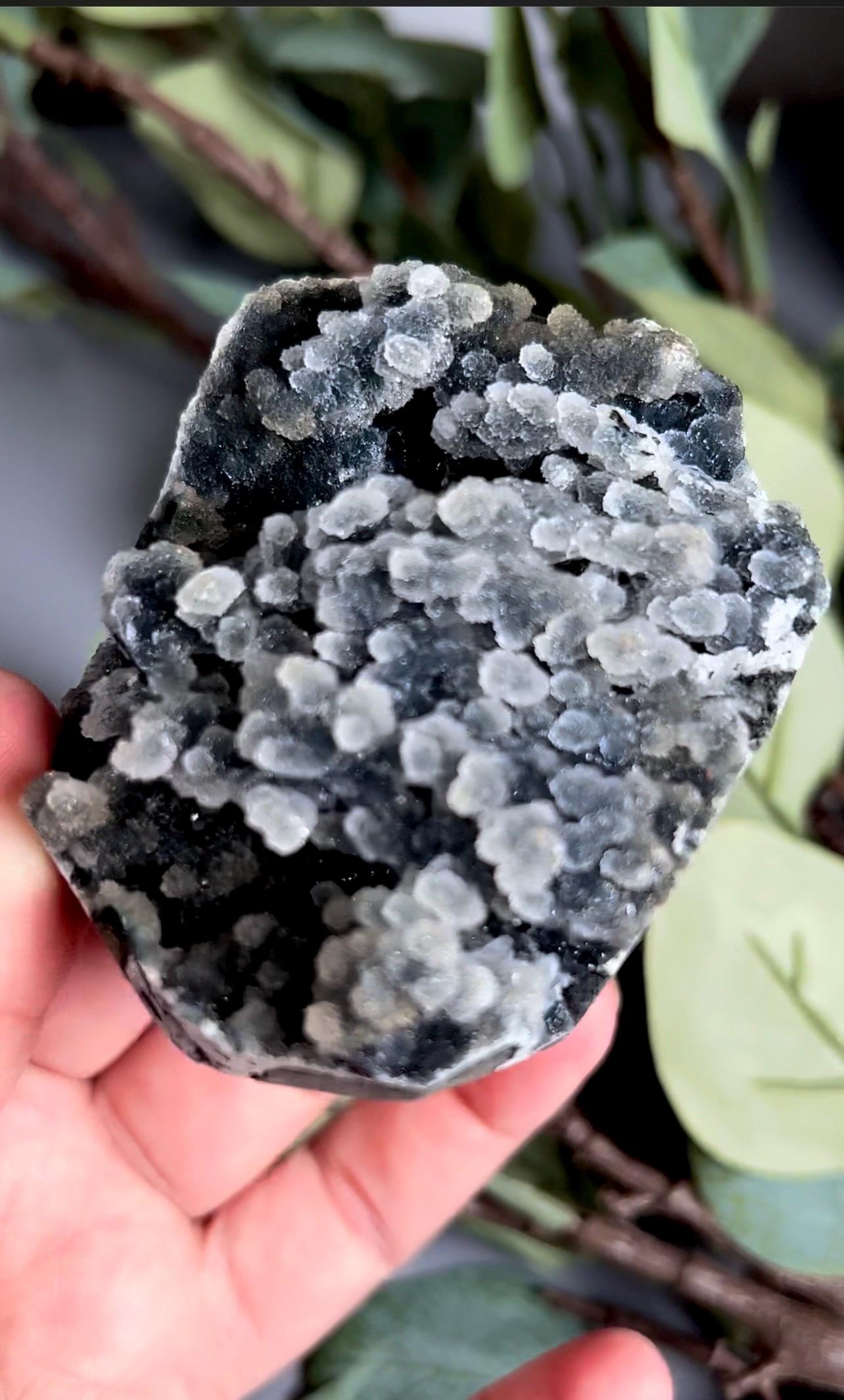 Black, bubble chalcedony, apophyllite