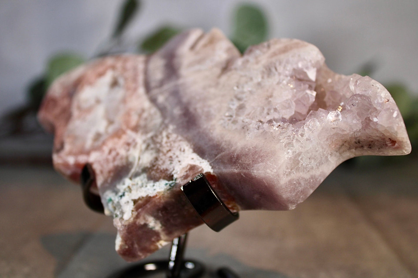 Stunning, high quality, multi coloured, pink amethyst bat carving 340g 15cm(W) 9cm(H)