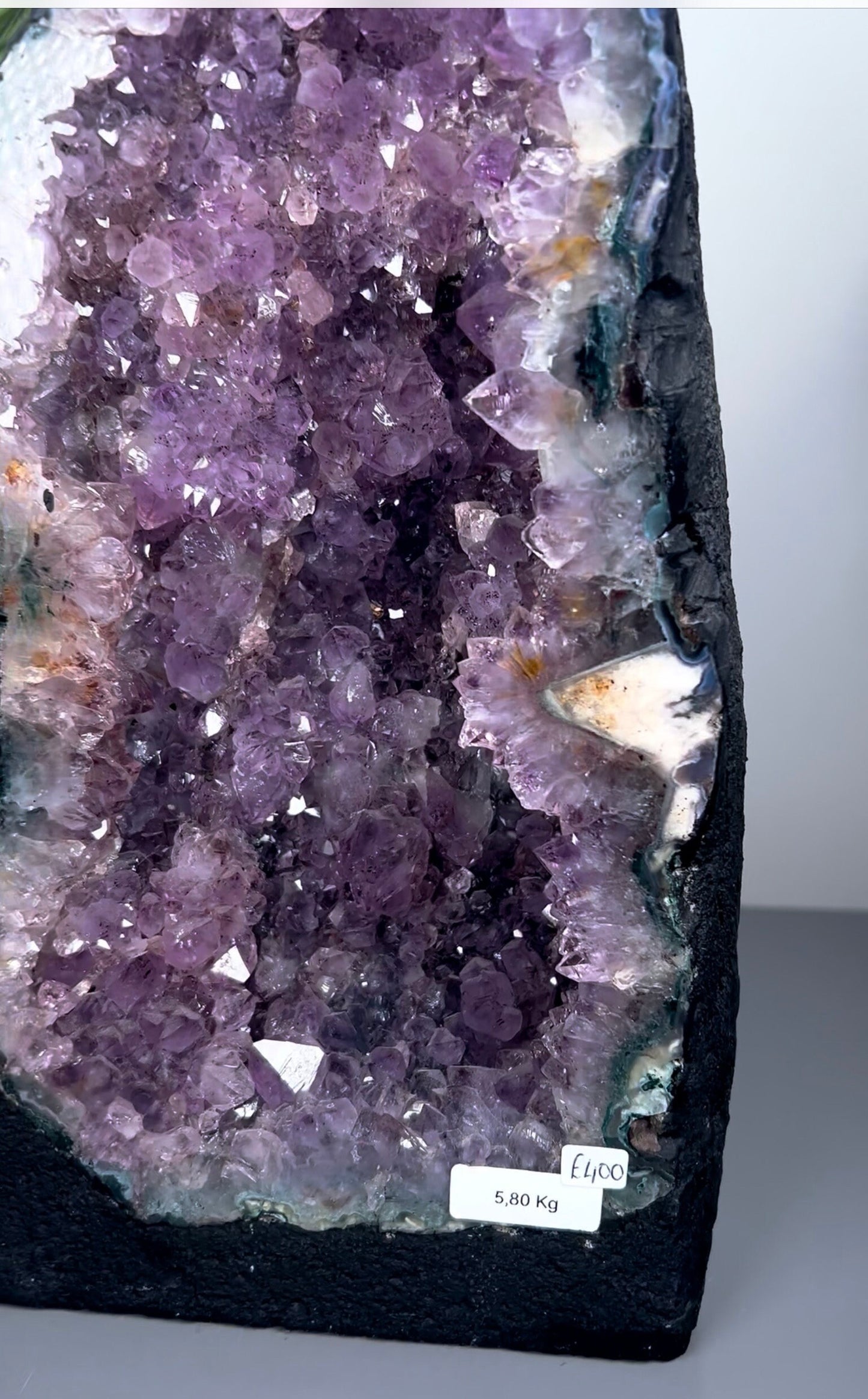 High grade, amethyst cathedral 32cm tall