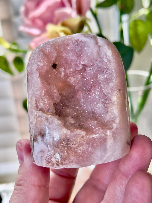 High quality, pink amethyst Freeform