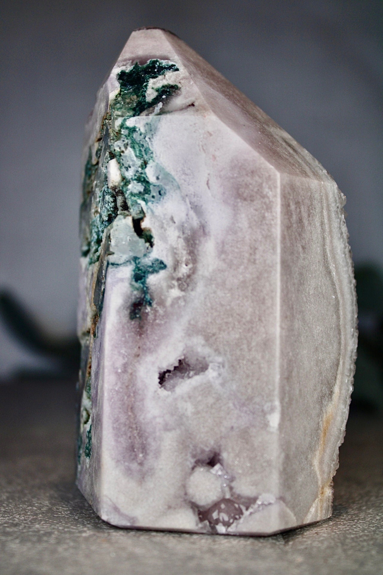 Light purple, pink amethyst tower full of druzy and green jasper 615g 11.5cm(H) 6.5cm(w)