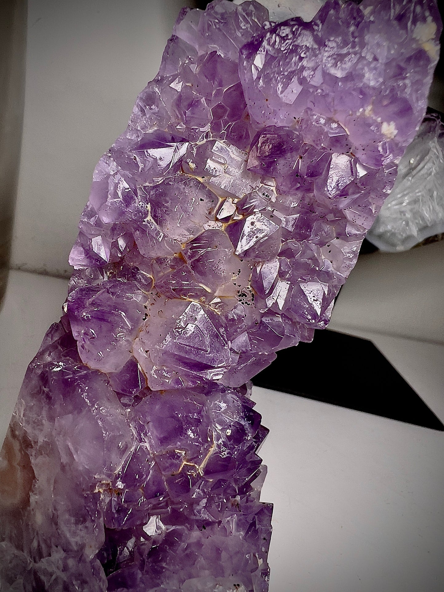 High quality Amethyst x flower agate freeform tower 339g 10.5cm