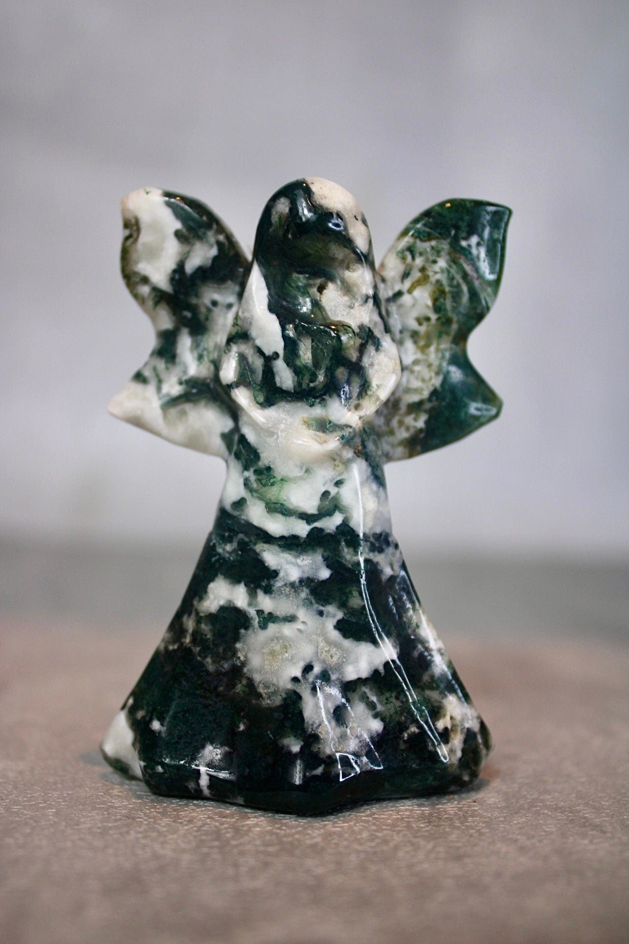 Moss agate, fairy, carving 8cm (h)