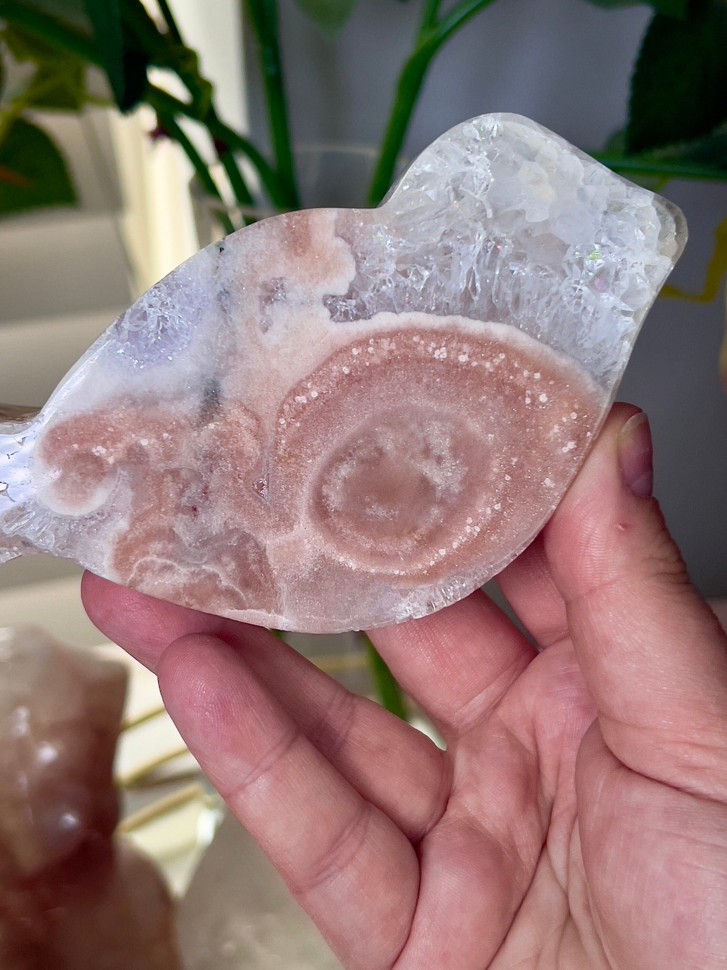 High grade pink amethyst, bird carving with high clarity quartz
