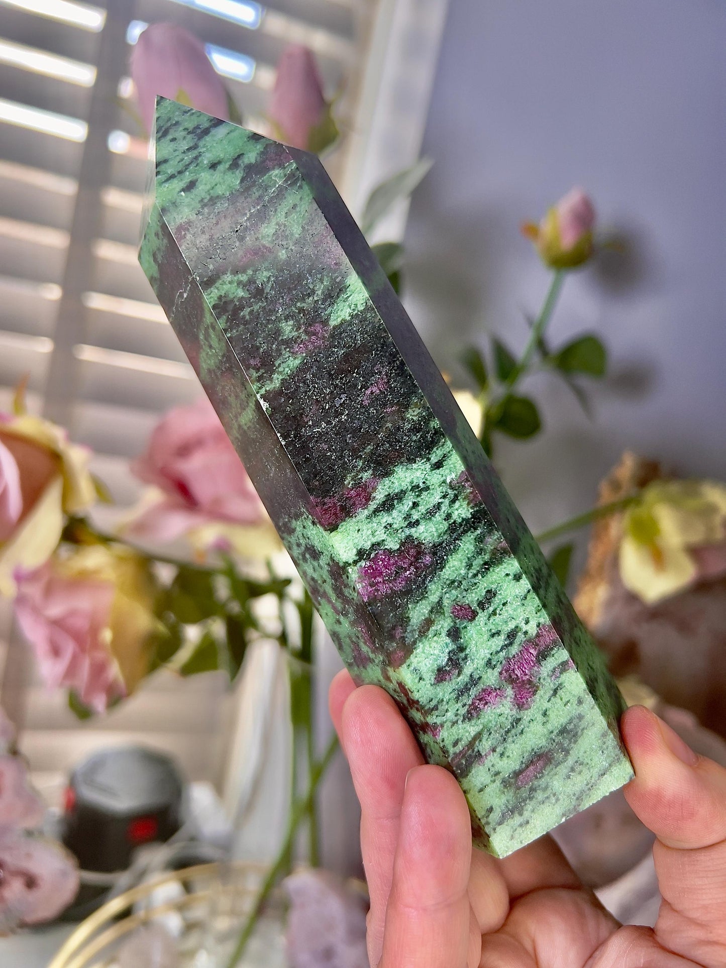 Large, high grade, ruby in zoisite tower 735g