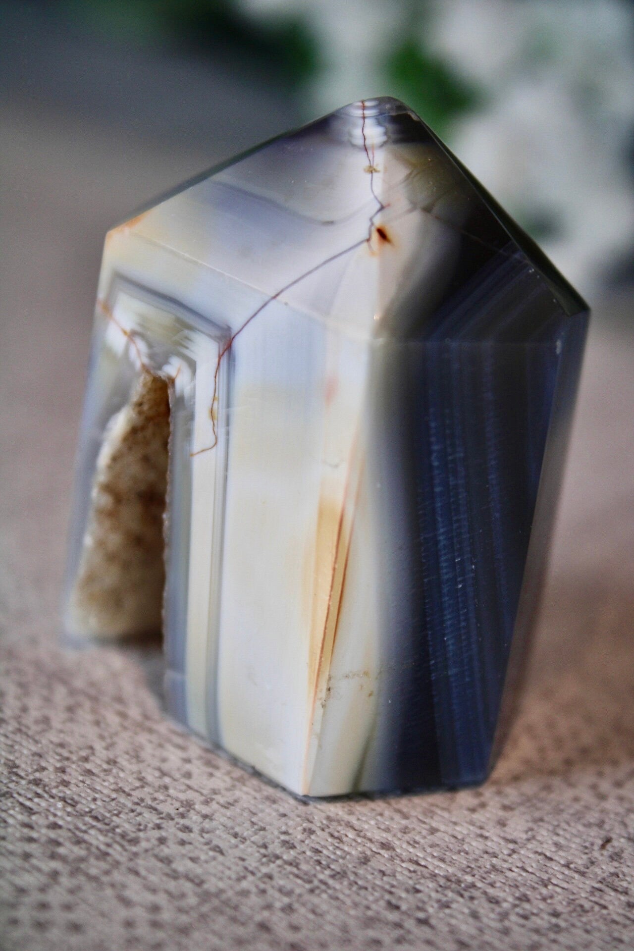 Banded brazilian druzy agate tower