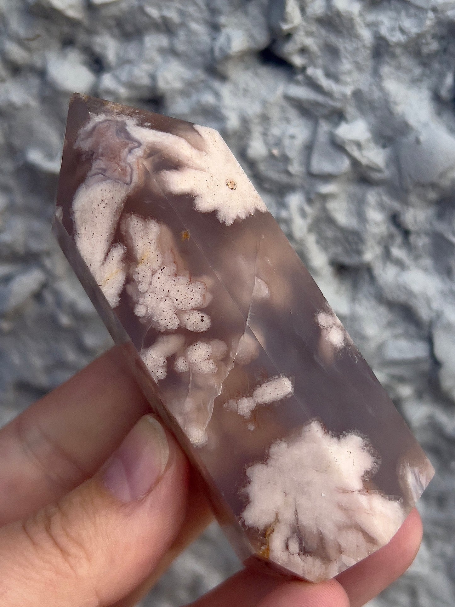 Chonky flower agate tower