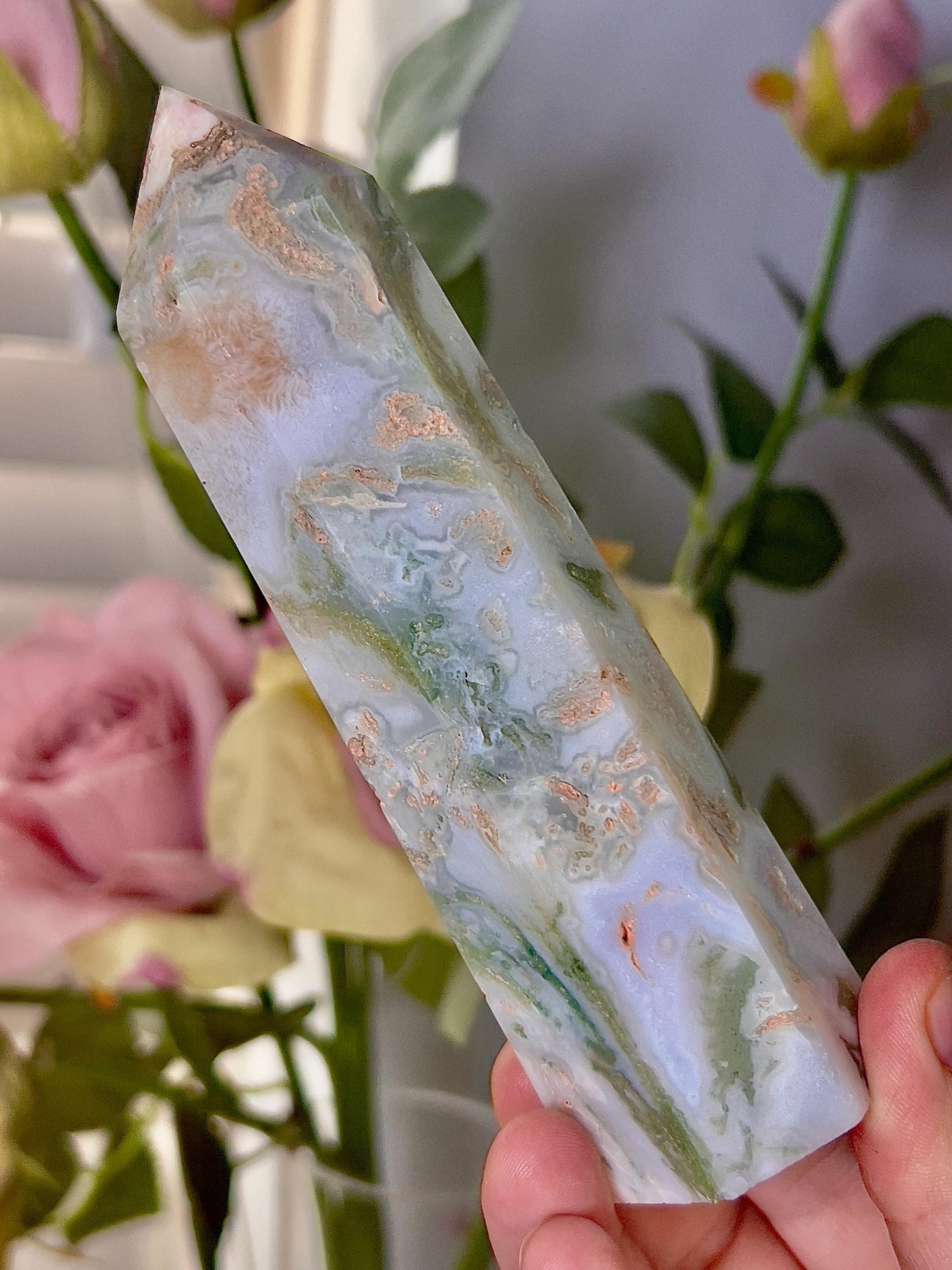 Large, moss agate & quartz tower 255g