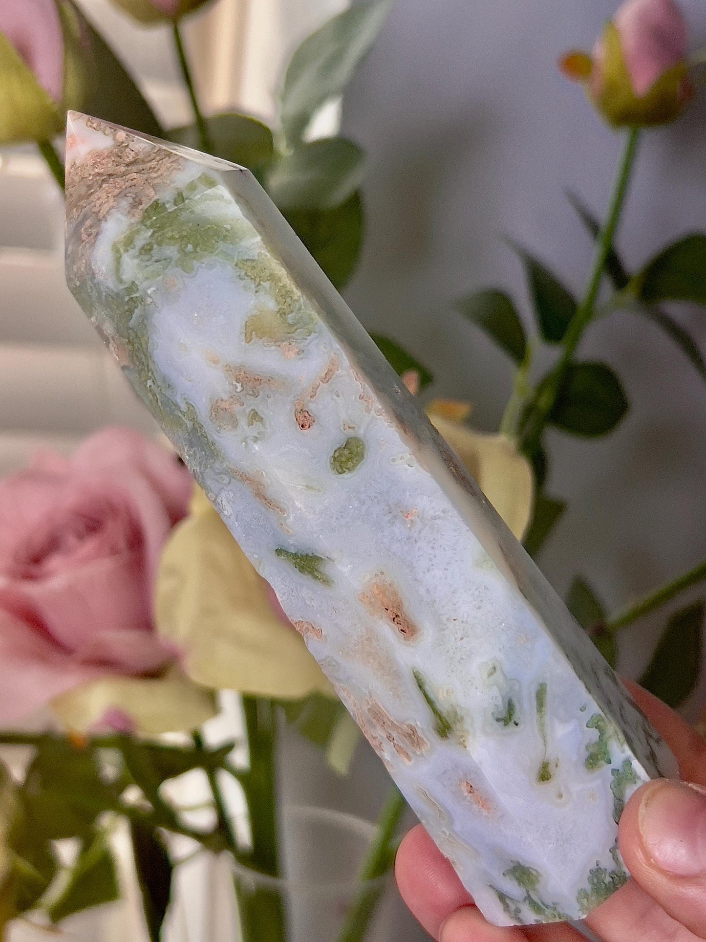 Large, moss agate & quartz tower 255g