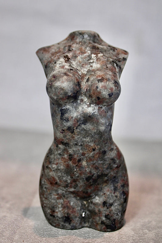 Large, flame stone, female, goddess, carving 1.295 kg 17cm (H) 8cm (w)