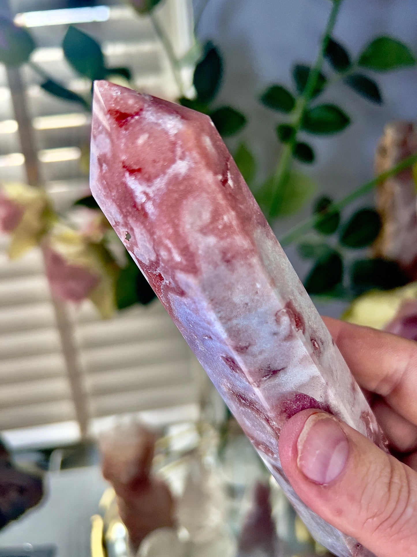 High grade, pink amethyst tower 15cm 270g