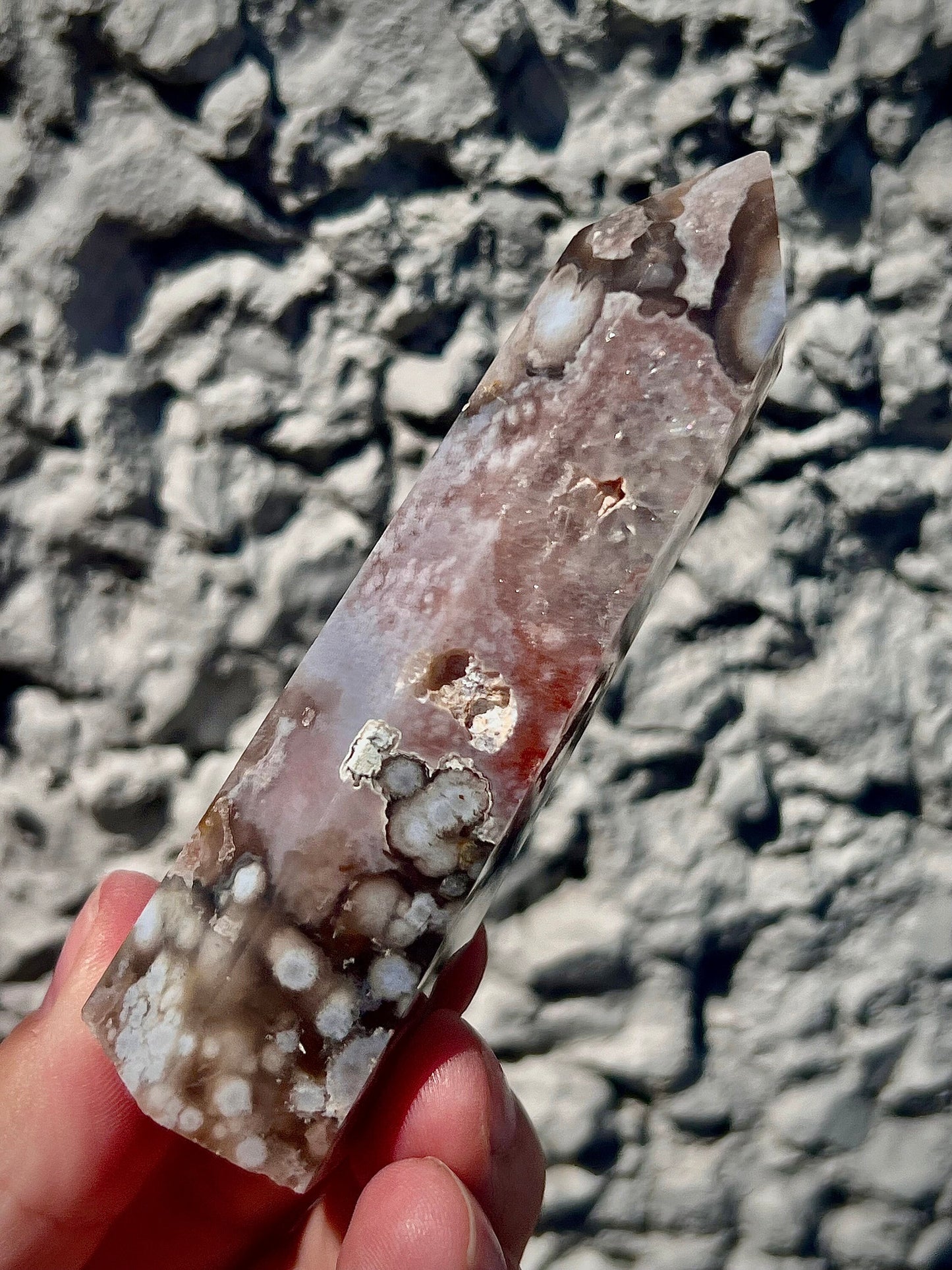 Black flower agate tower with pink amethyst