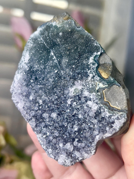 amethyst cutbase black tone freeform - 185G 6CM 5cm