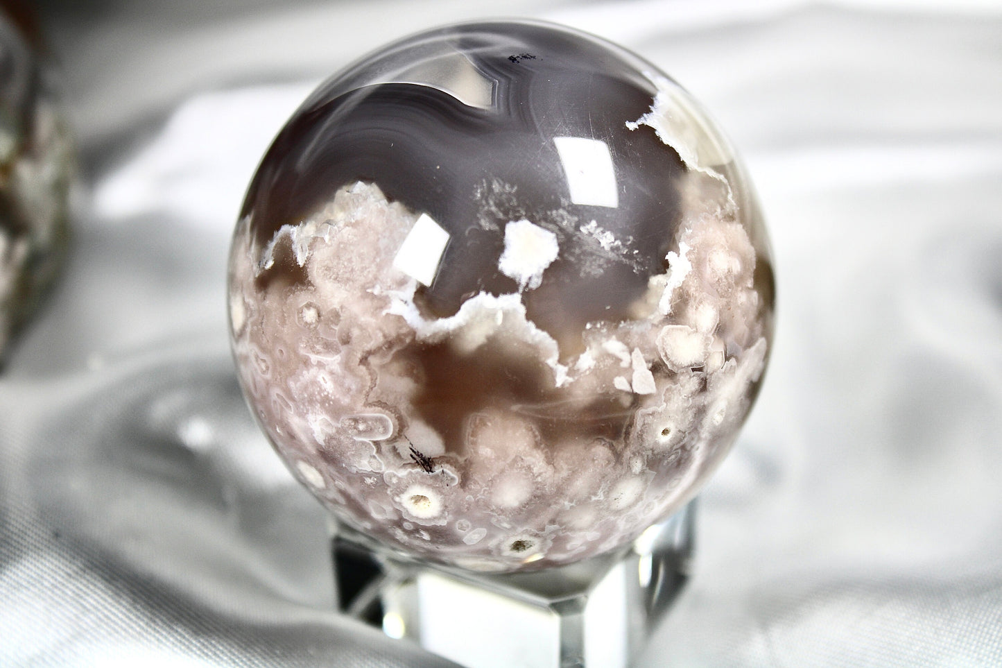 Beautifully detailed Flower agate sphere 298g 6cm