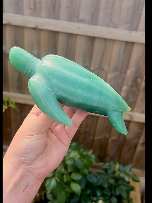 Extra high grade, Large, absolutely stunning , green adventurine sea turtle carving