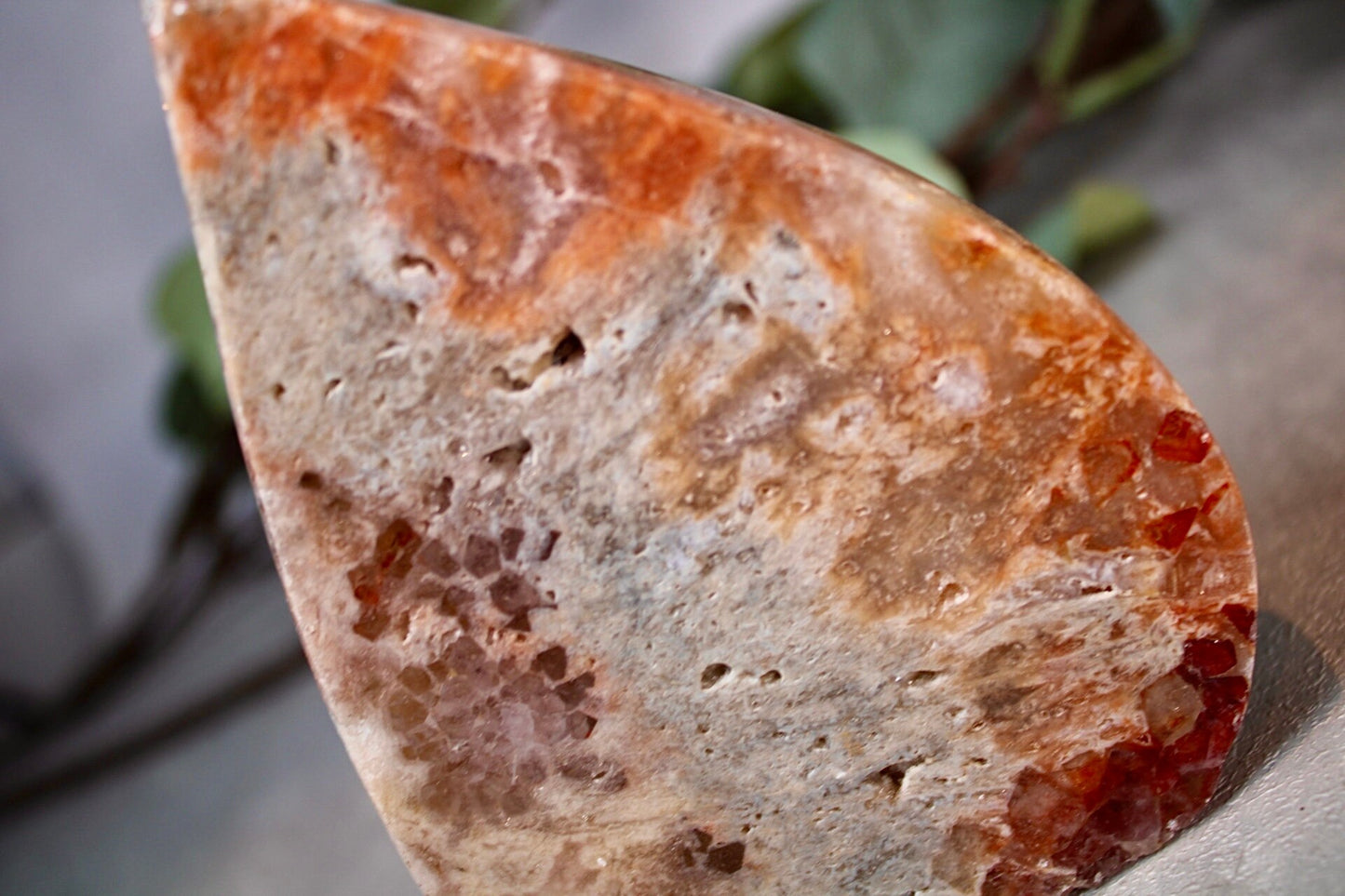 Colourful Pink amethyst, flame with jasper and agate formations 290g 12cm(h) 8.5cm(w)
