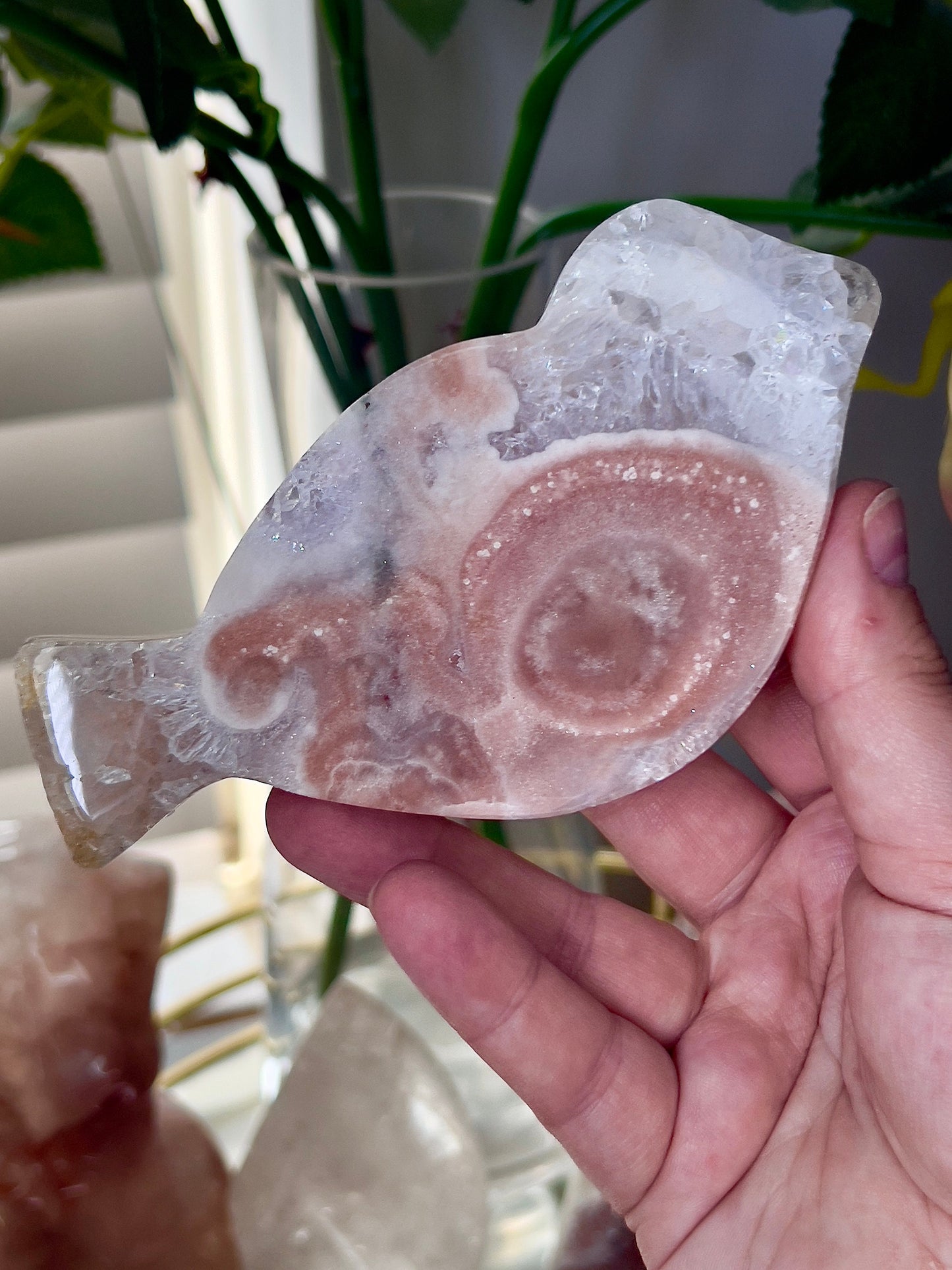 High grade pink amethyst, bird carving with high clarity quartz