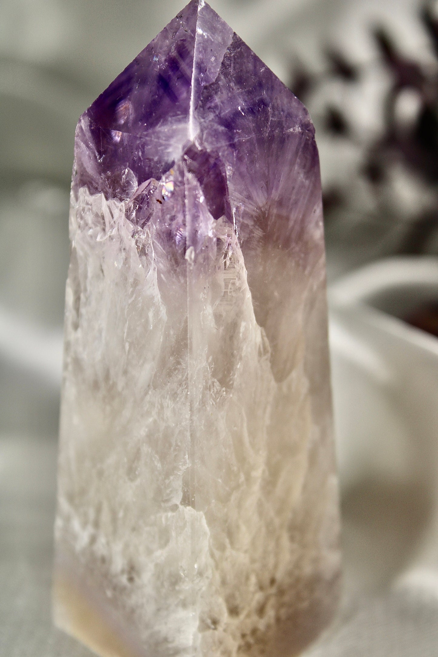 Amethyst x banded agate tower 9cm 147g