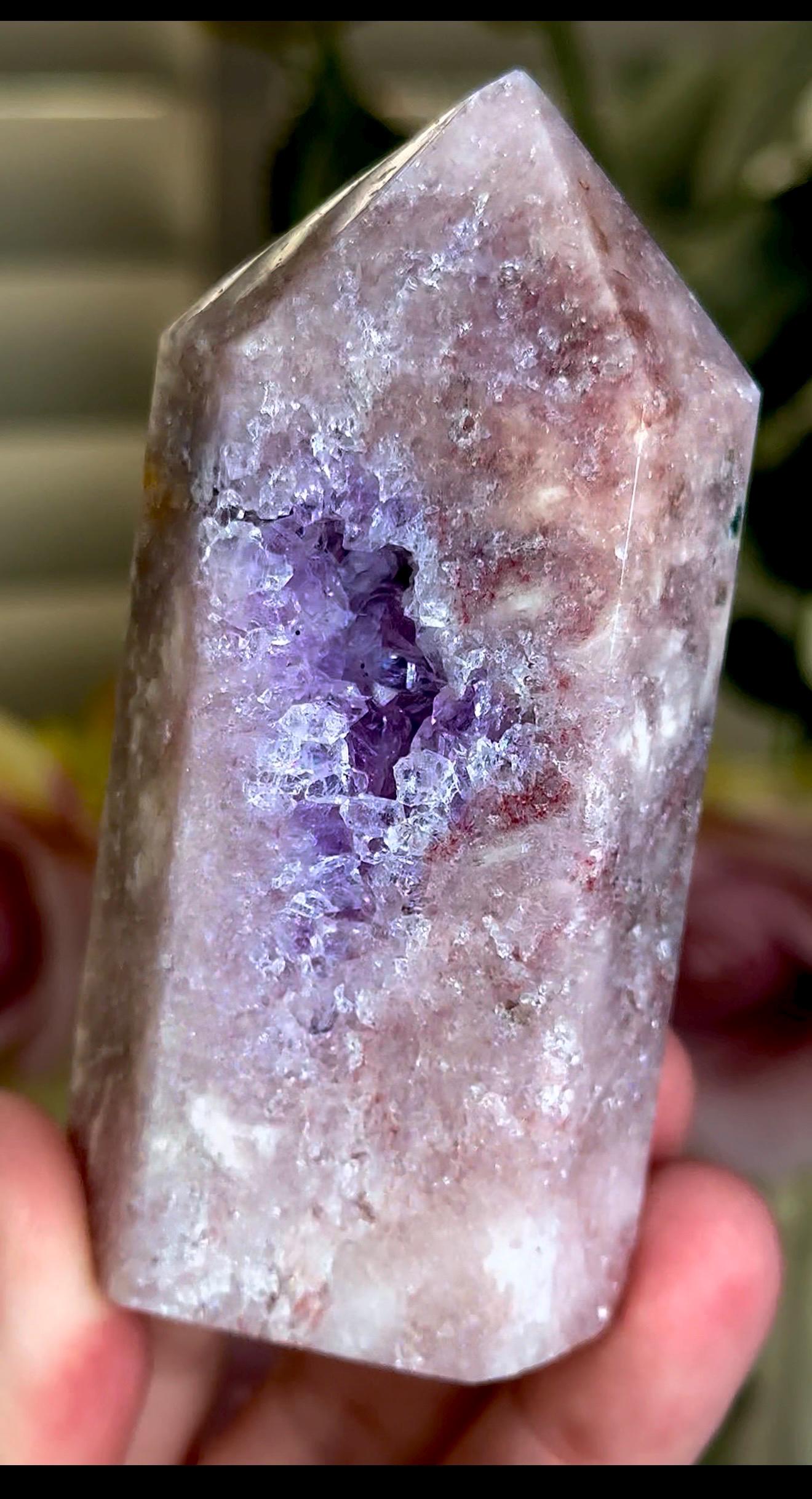 Incredible, High grade, pink amethyst tower with gorgeous purple quartz 173g