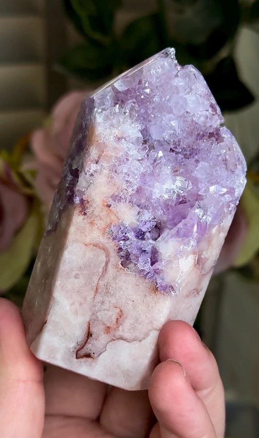 Incredible, High grade, pink amethyst tower with purple quartz 287g
