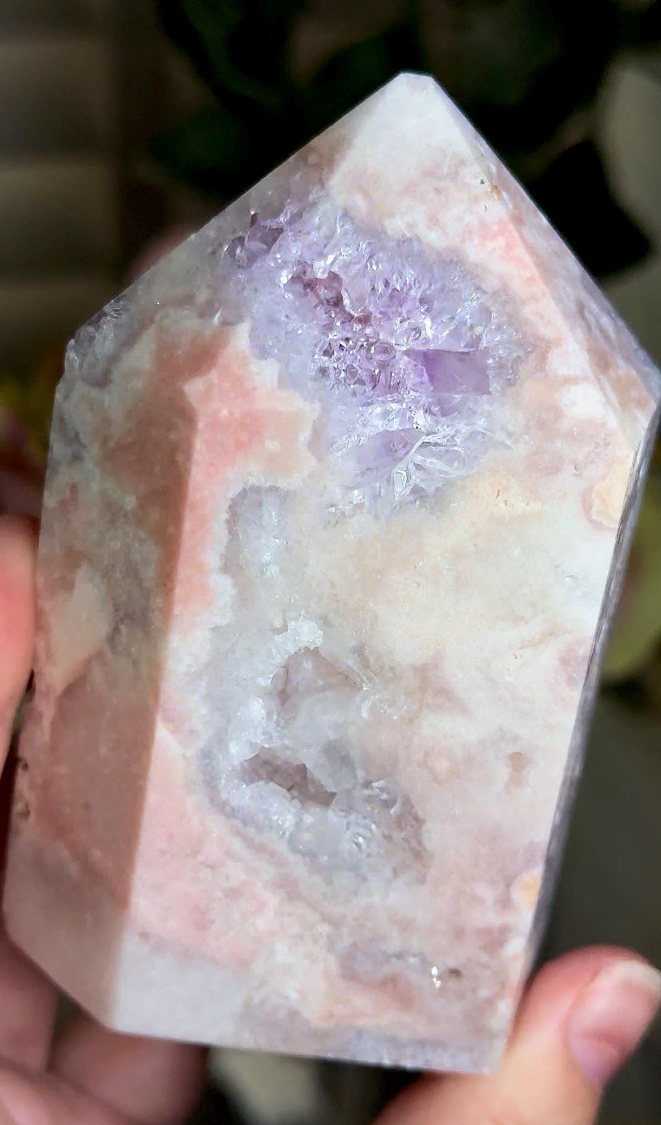 Incredible, High grade, pink amethyst tower with purple quartz 287g