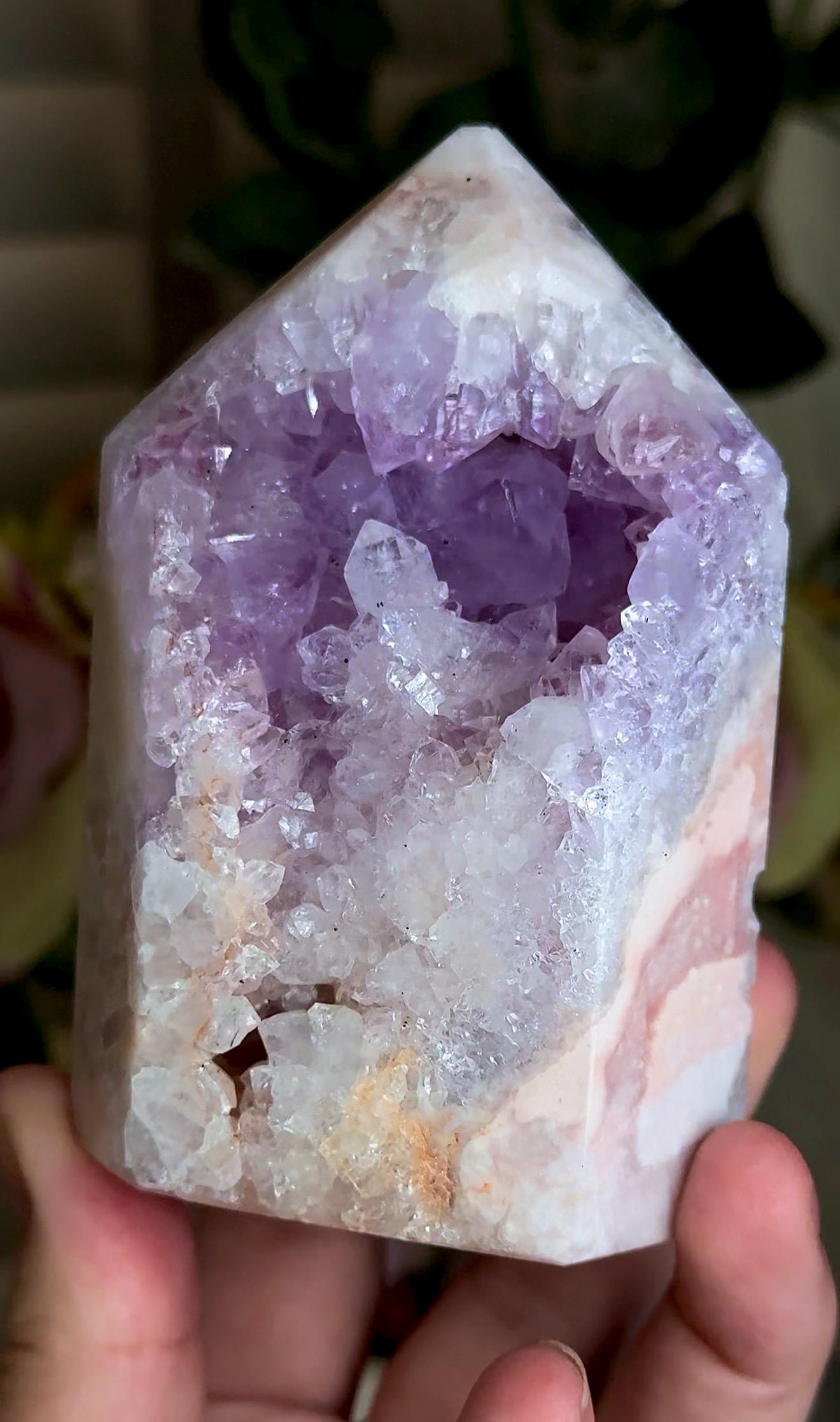Incredible, High grade, pink amethyst tower with purple quartz 287g