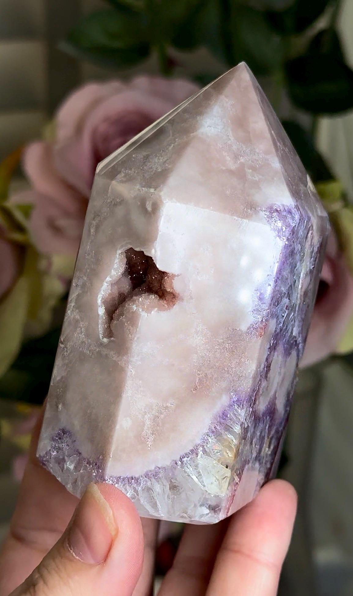 Incredible, High grade, pink amethyst tower with purple quartz 505g