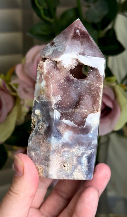 Incredible, High grade, pink amethyst tower in gorgeous moody purple/ble/grey tones with sugar Druze 354g