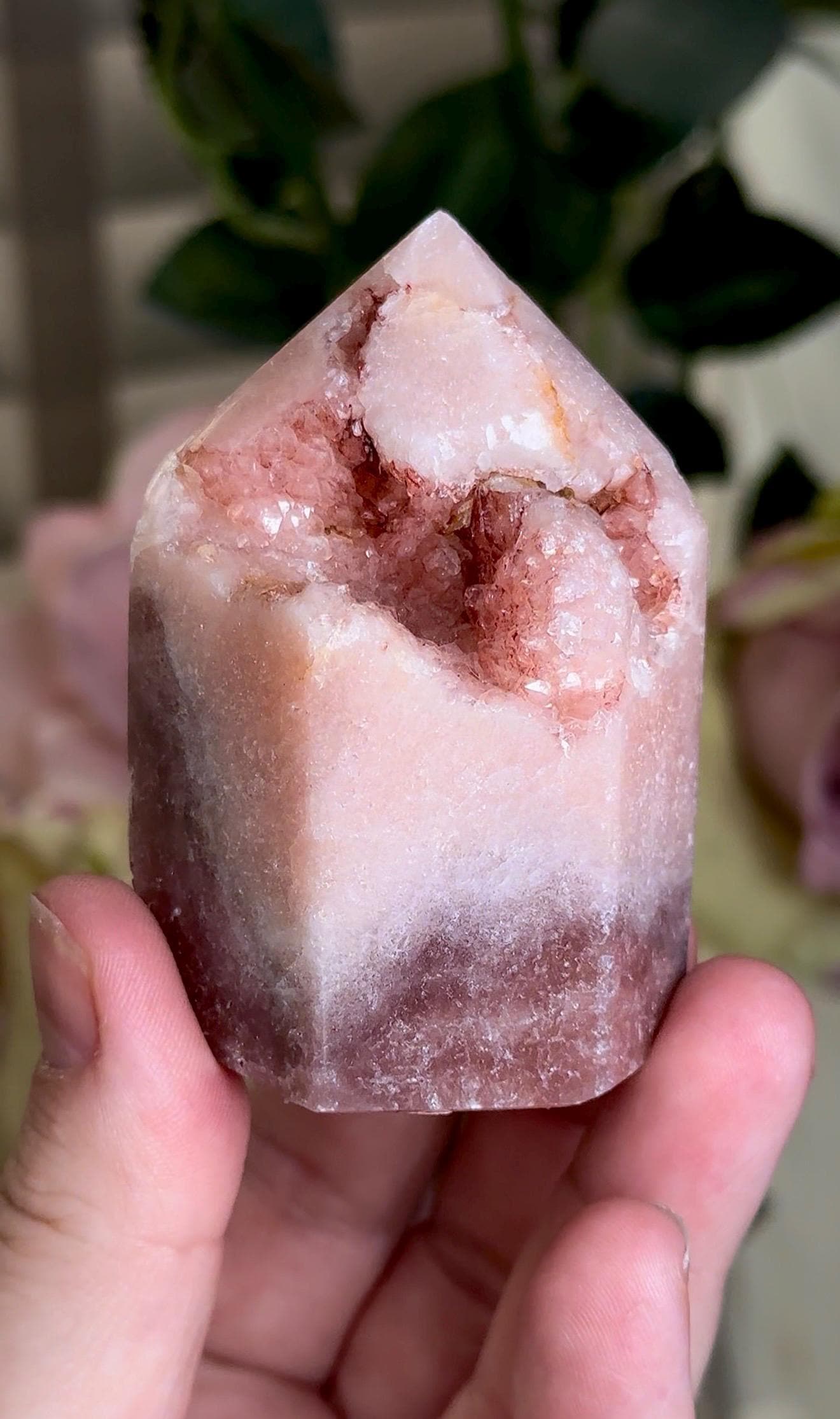 Incredible, High grade, pink amethyst, chonky tower with incredible bubble formation in pink & red tones 153g 7cm