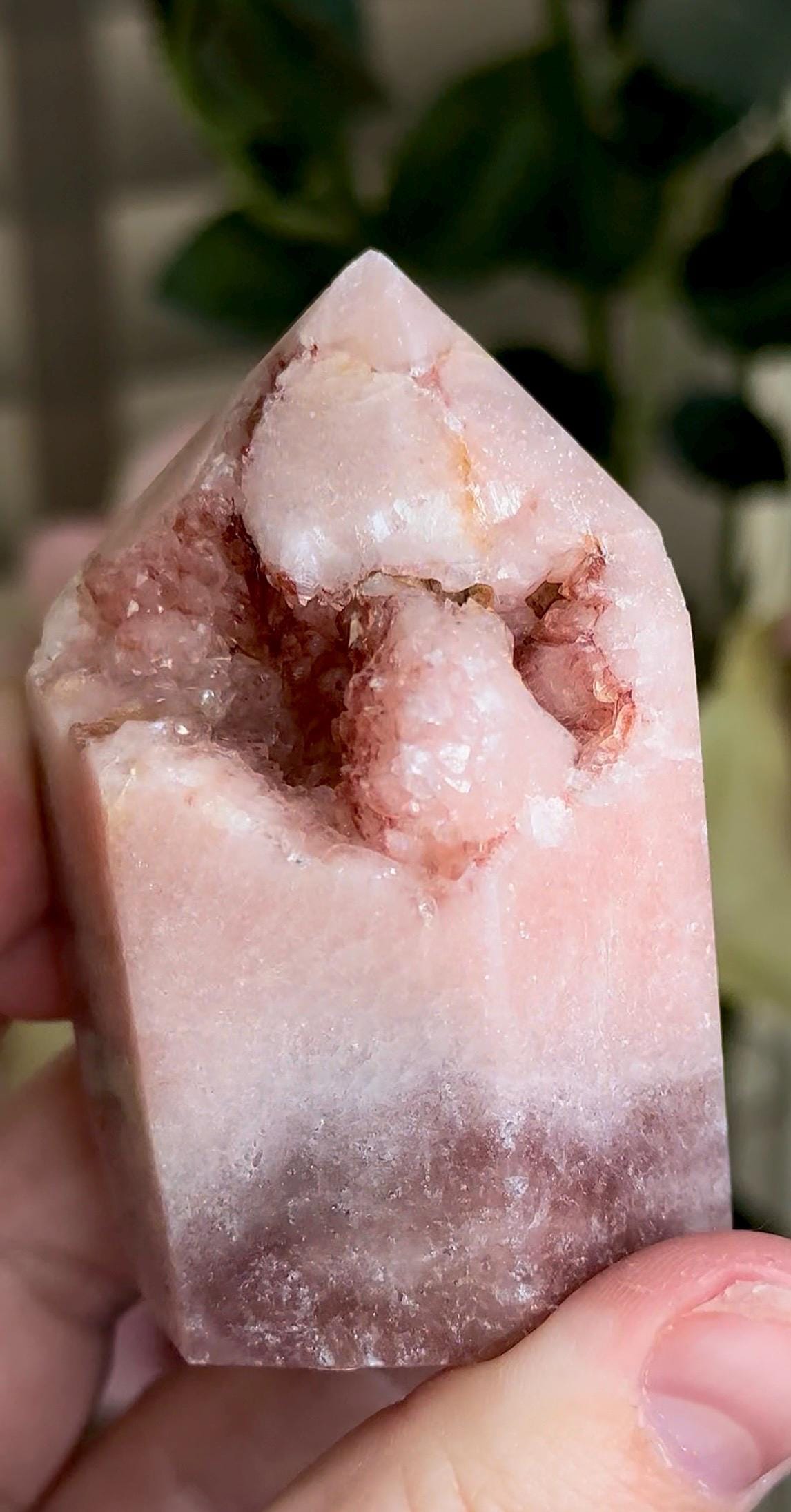 Incredible, High grade, pink amethyst, chonky tower with incredible bubble formation in pink & red tones 153g 7cm