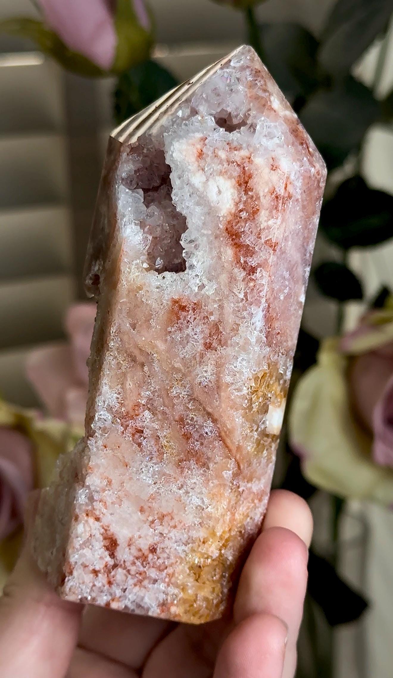 pink amethyst tower in peach tone with chunky quartz 312g 11.5cm by 5cm