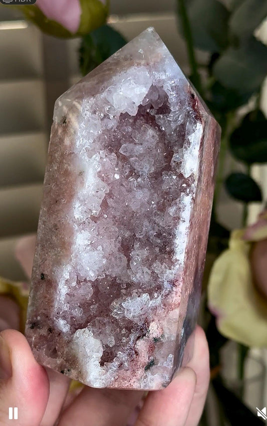 pink amethyst, chonky tower, druzy quartz 392g 10cm by 5cm