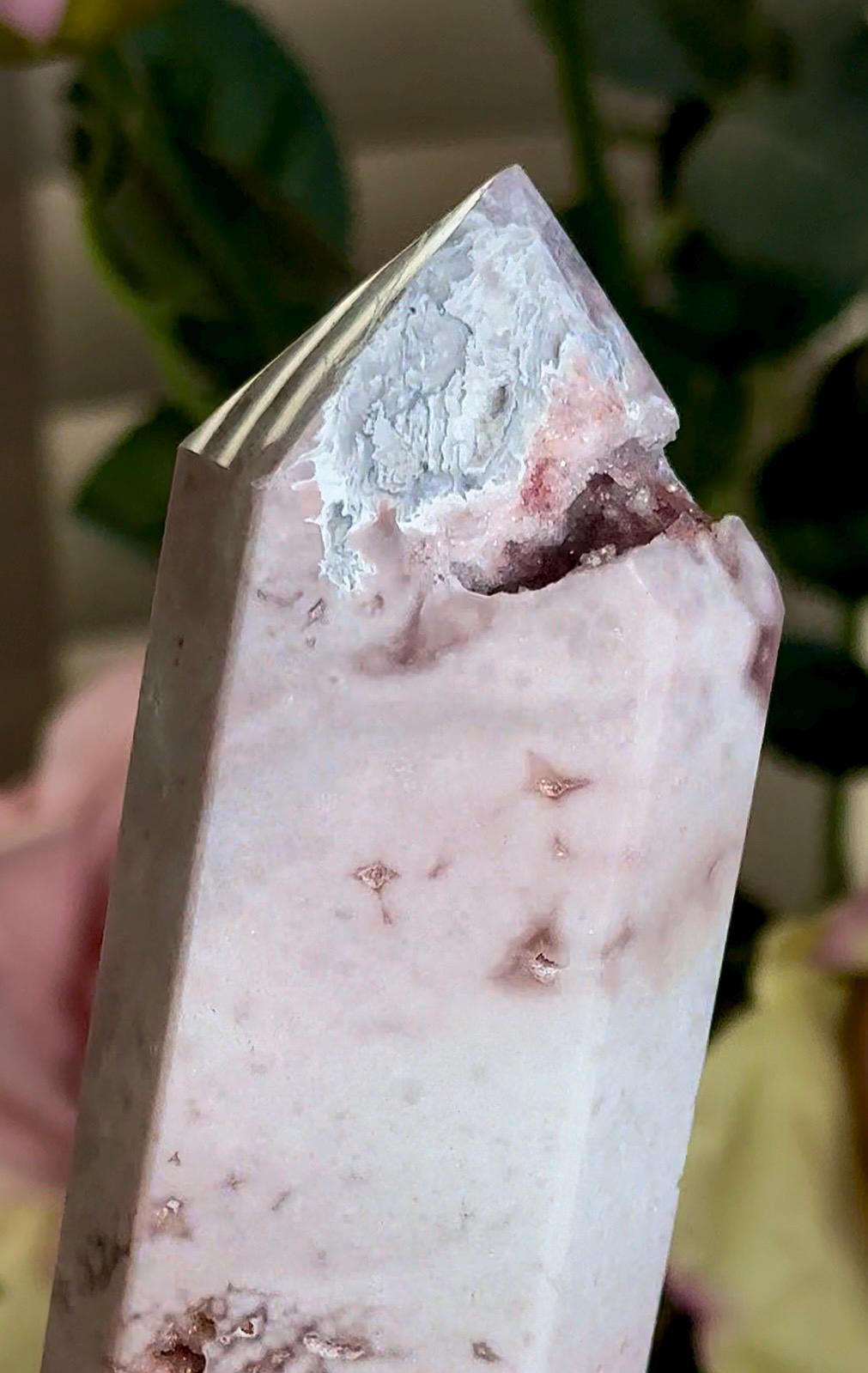 Incredible, pink amethyst tower with some bubble formations in light tones and some rutile 261g 12cm