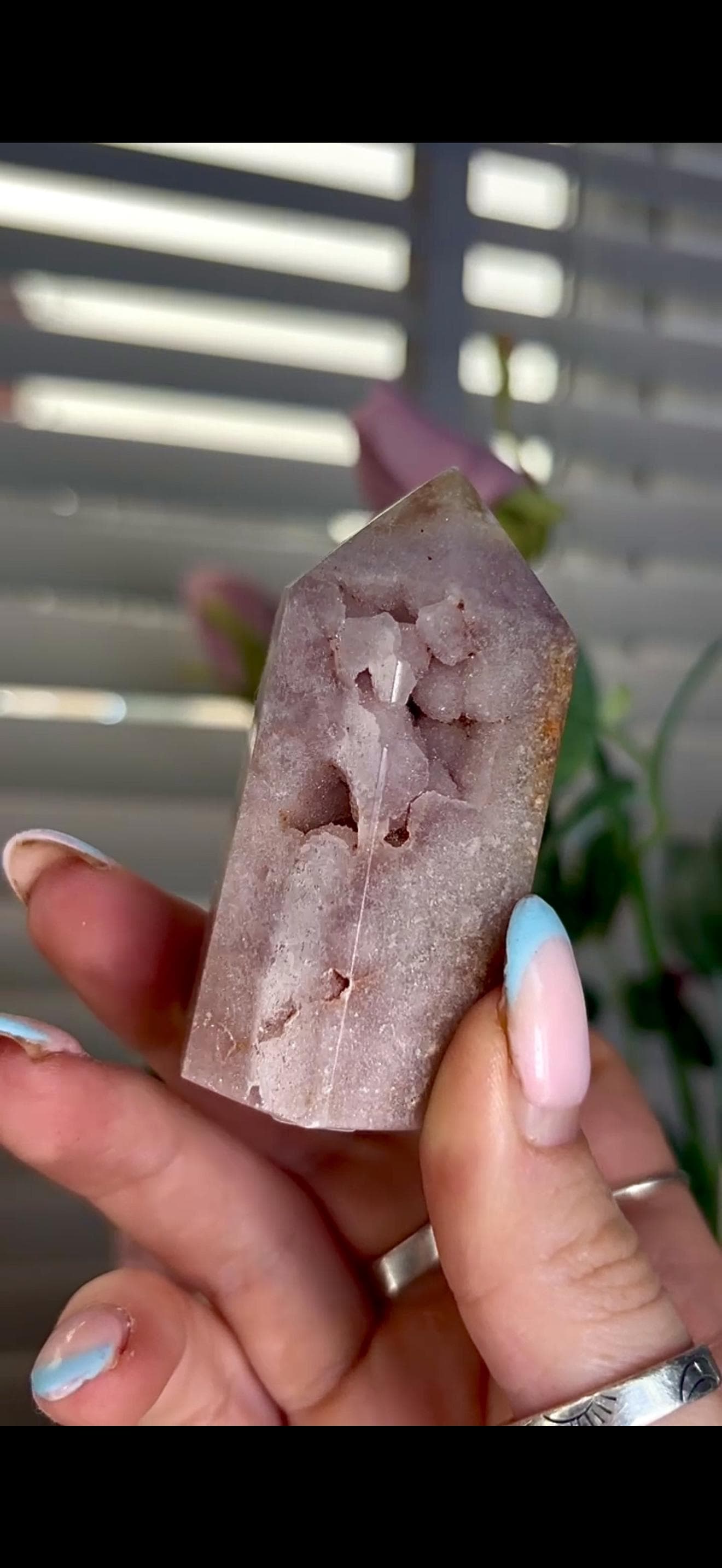 pink amethyst tower with bubble formation 128g 7cm by 4cm